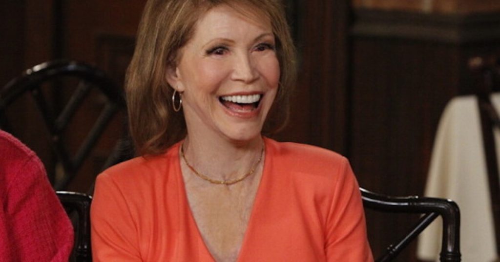 Mary Tyler Moore Cosmetic Surgery Face